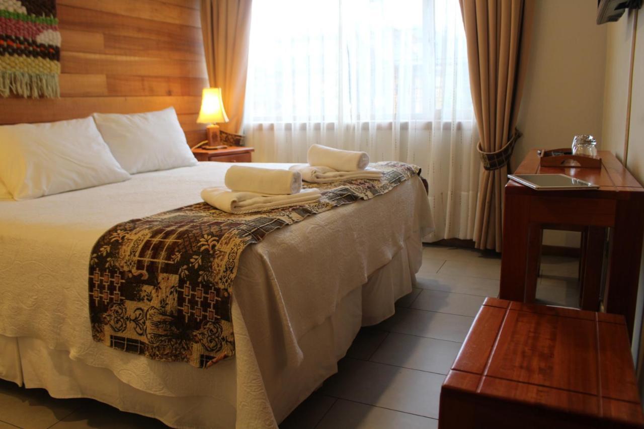 Hotel Vientos Del Sur à Pucón Extérieur photo